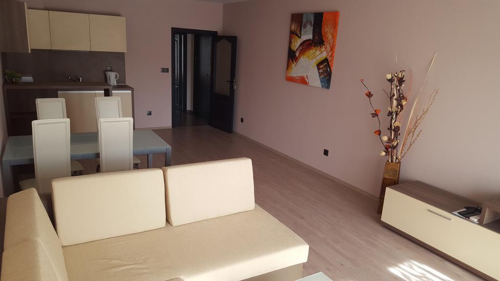 Iva Resort Byala  Zimmer foto